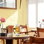 Ibis Hotel