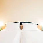 Hotel Ibis 2*