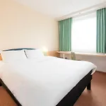 Ibis Hotel