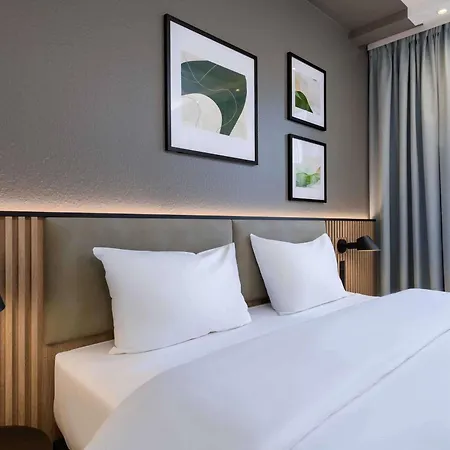 Ibis 호텔 파더본