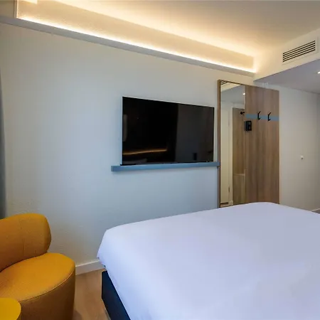 Hotel Ibis 2*