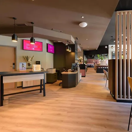 Ibis Hotel 3*