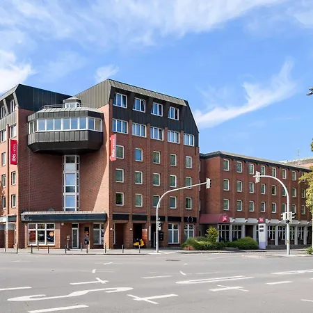Ibis Hotel 3*