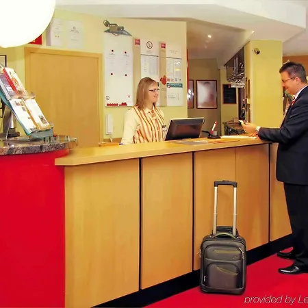 Ibis Hotel 2*