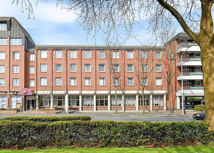 Ibis Hotel 2*